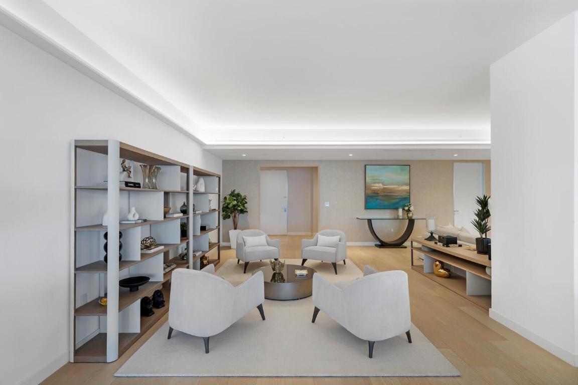 PALAZZO DEL SOL/DELLA LUNA AT FISHER ISLAND CONDO - Residential