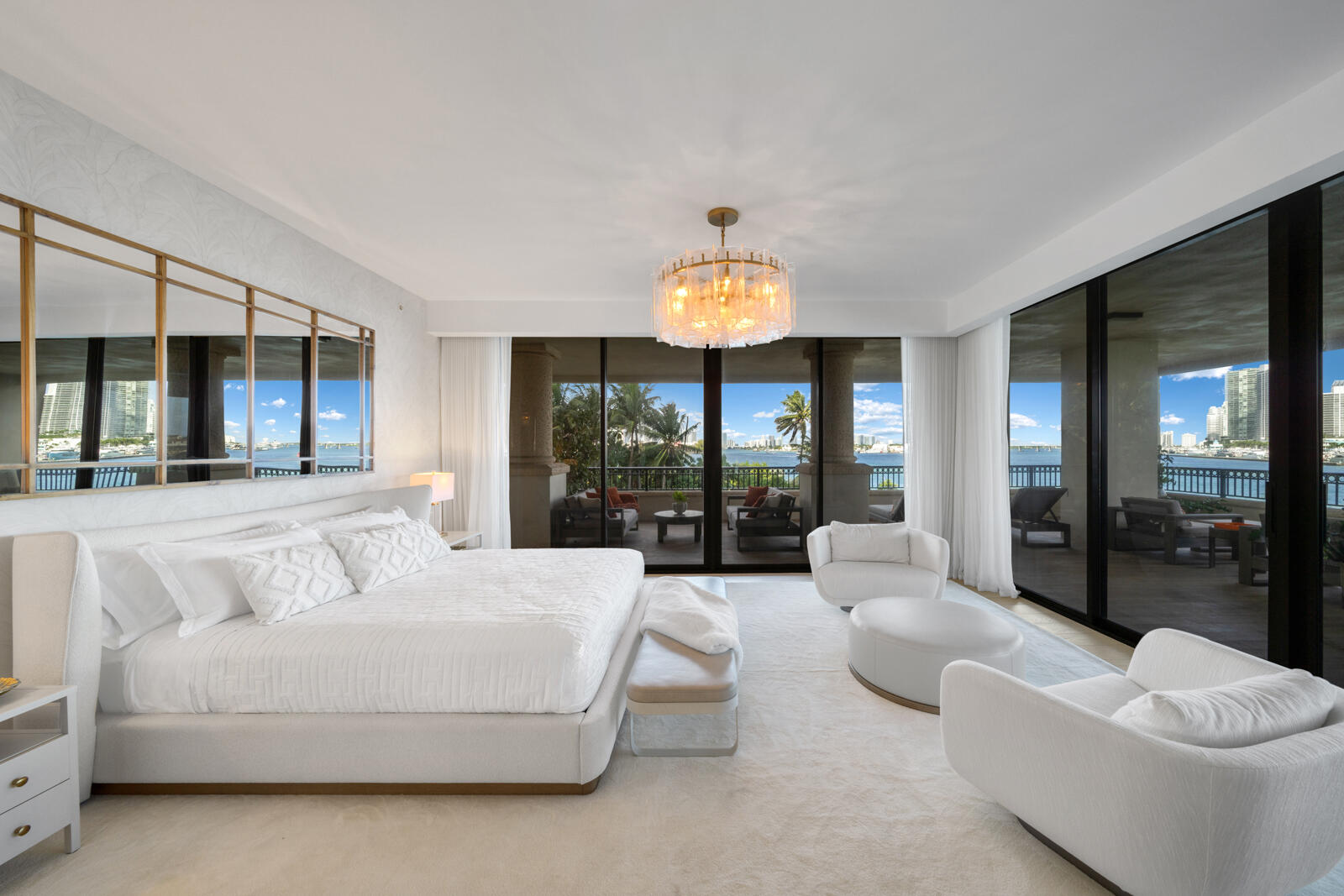 PALAZZO DEL SOL/DELLA LUNA AT FISHER ISLAND CONDO - Residential