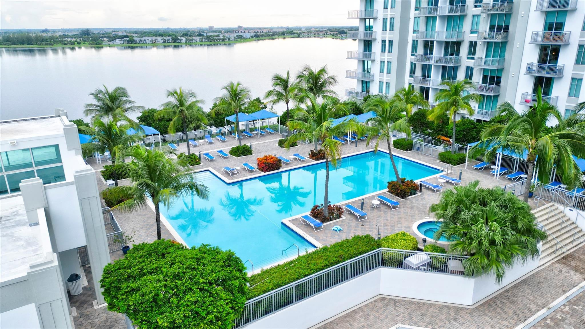 300 S Australian Avenue 408