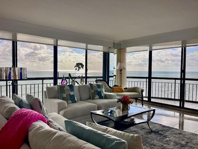 MARTINIQUE 2 CONDO - Residential Lease