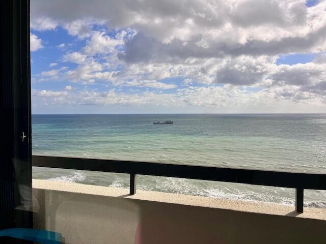 MARTINIQUE 2 CONDO - Residential Lease