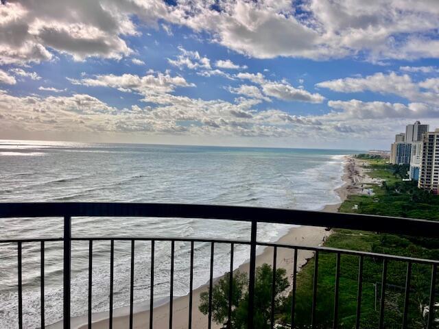 MARTINIQUE 2 CONDO - Residential Lease