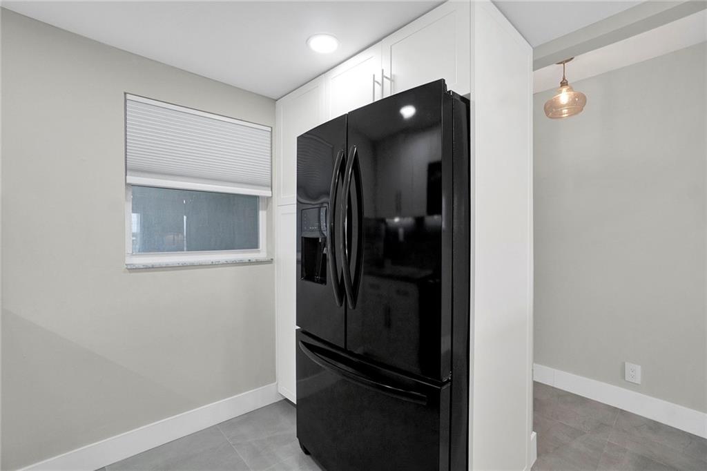 Ocean Sounds Condo - Residential