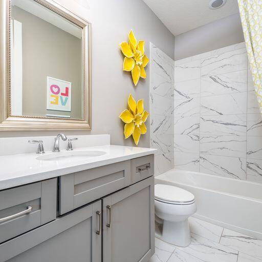 SONOMA ISLES - Residential