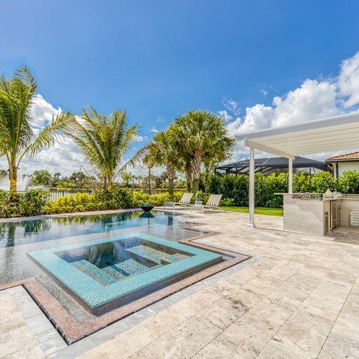 SONOMA ISLES - Residential