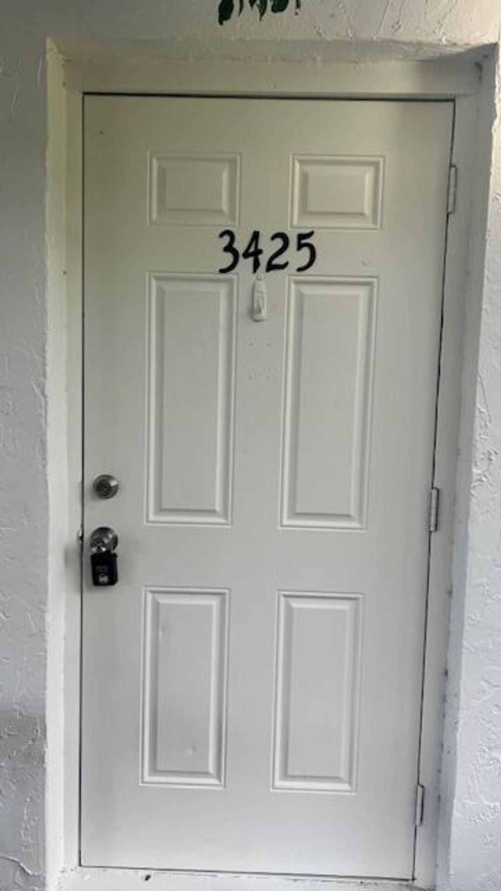 Photo of 3425 Grace Avenue, Palm Springs, FL 33461 (MLS # R11156437)