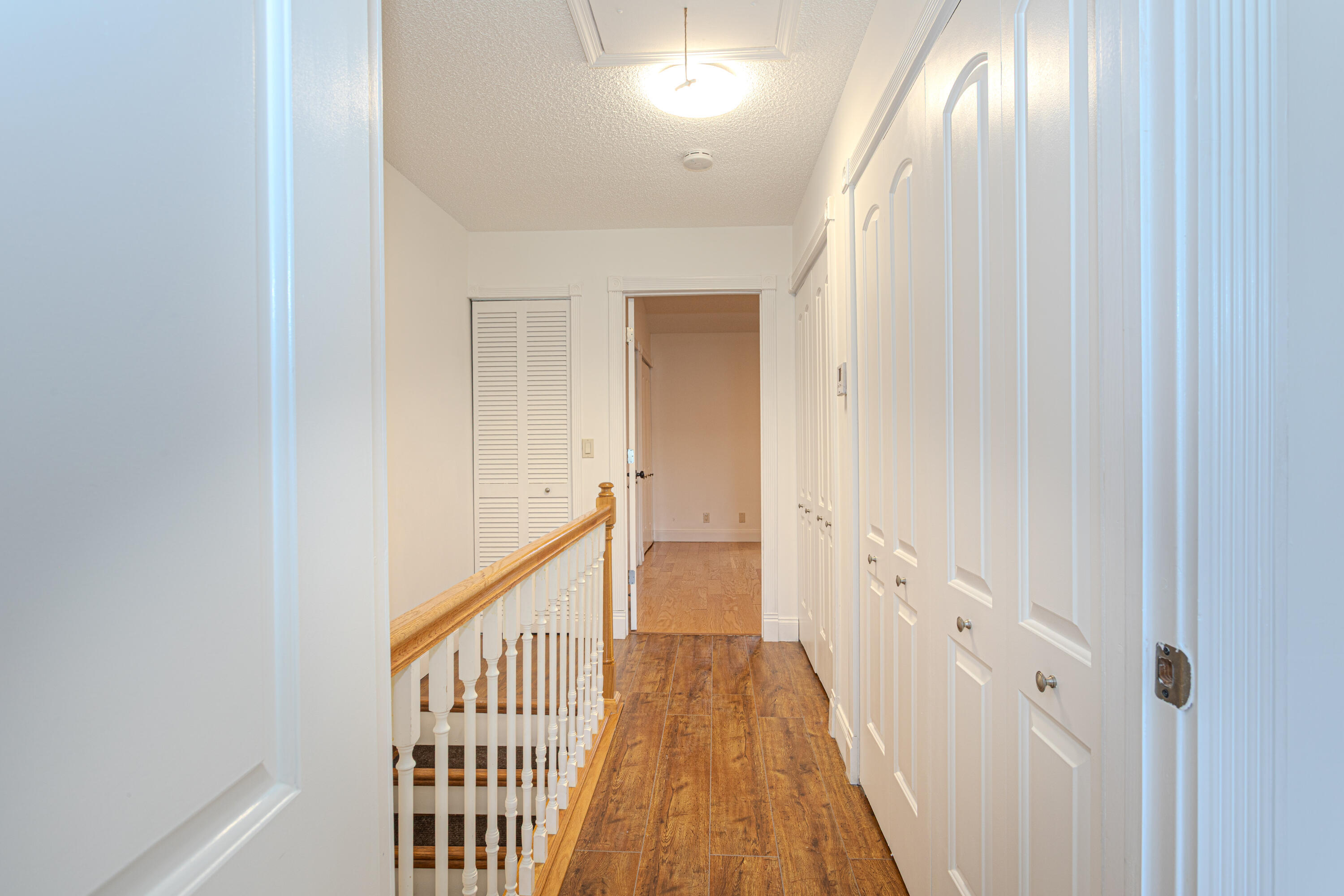 ARBOURS OF THE PALM BEACHES COND - Residential Lease