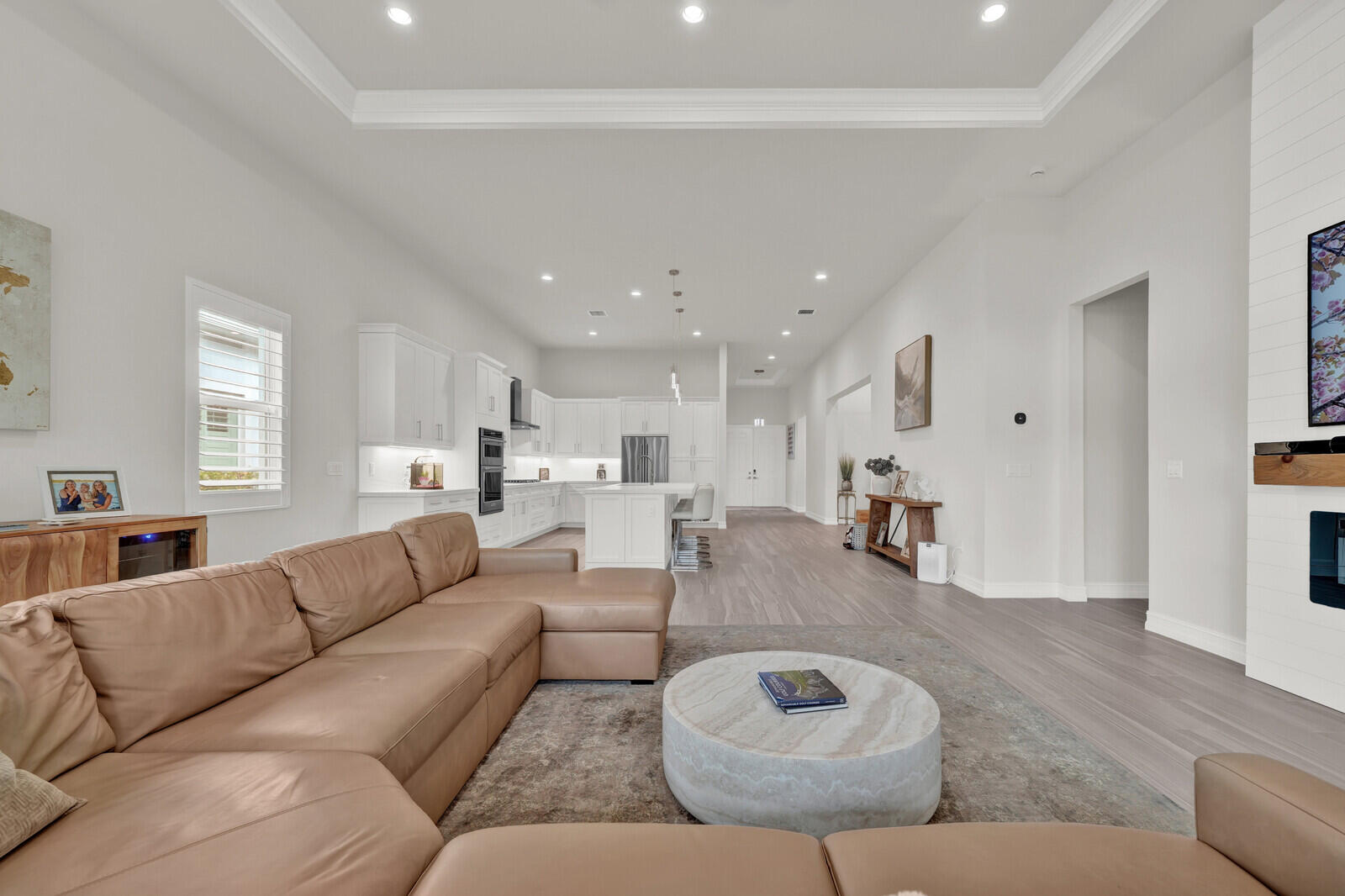 Tesoro Club - Residential Lease