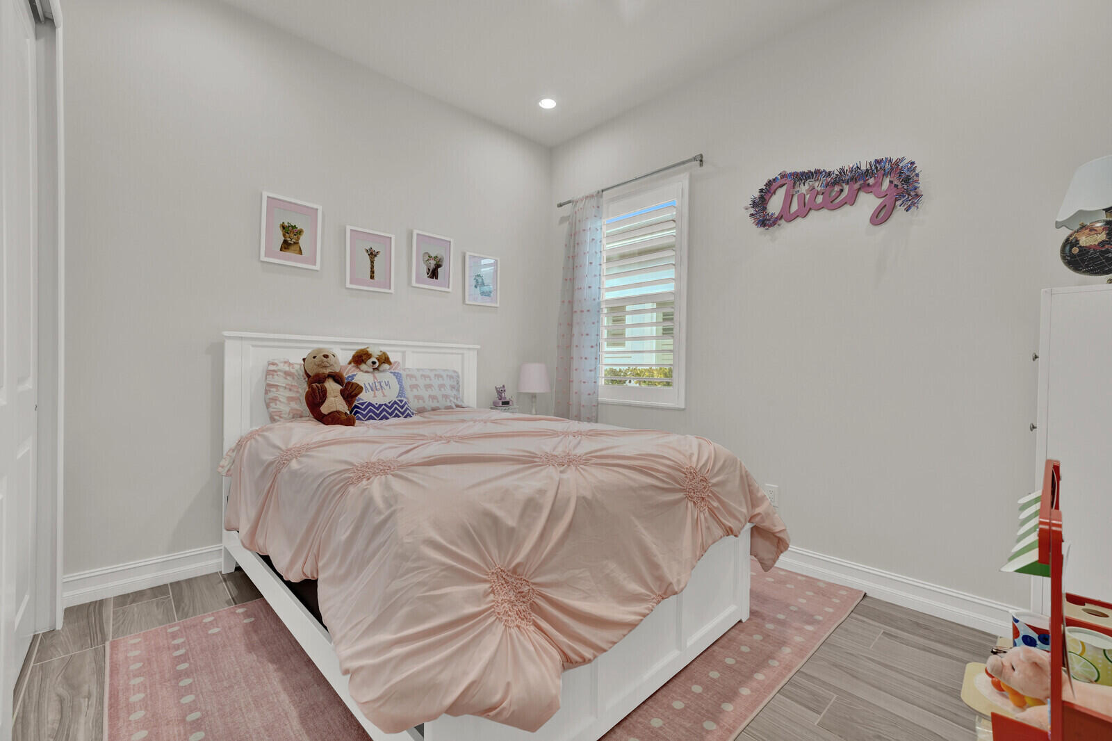 Tesoro Club - Residential Lease