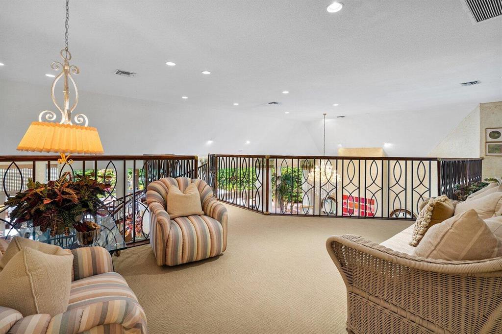 FRENCHMANS CREEK PAR E-2 - Residential