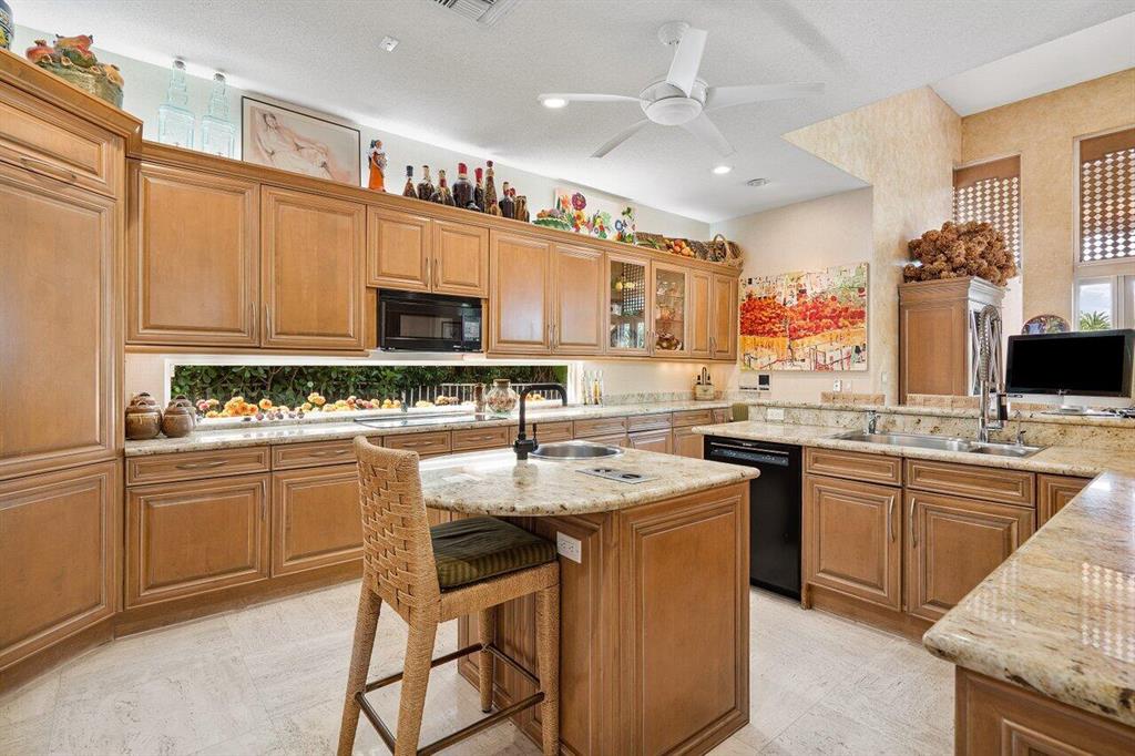 FRENCHMANS CREEK PAR E-2 - Residential