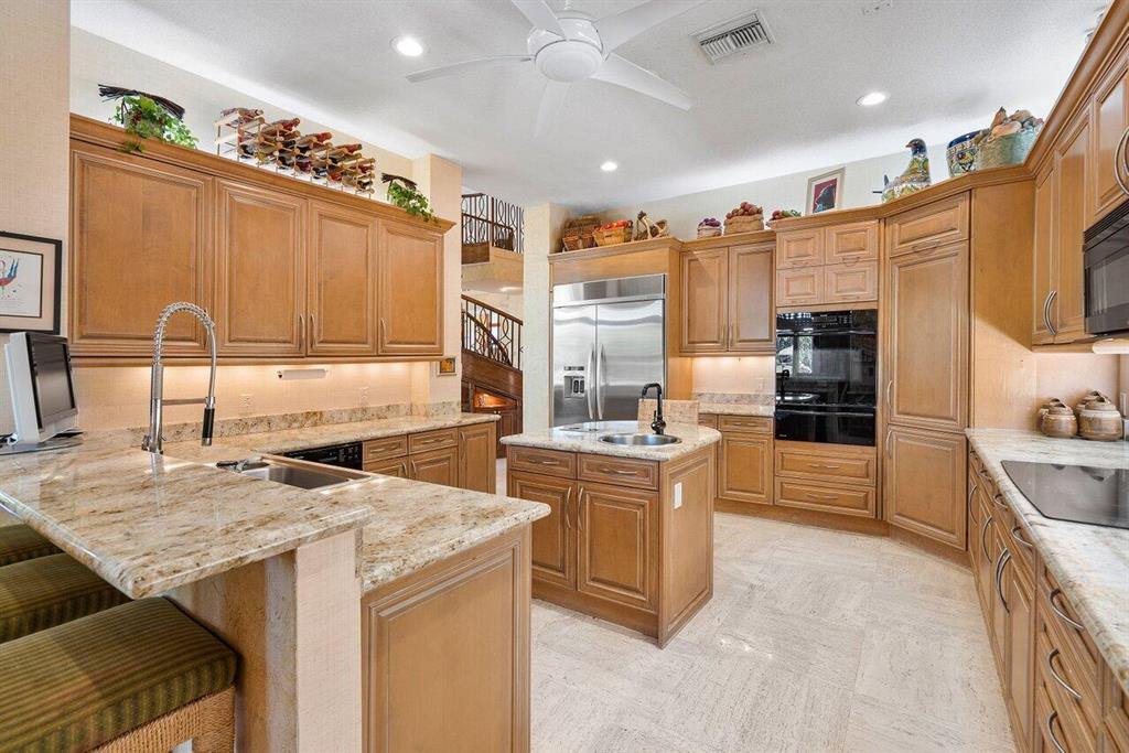 FRENCHMANS CREEK PAR E-2 - Residential