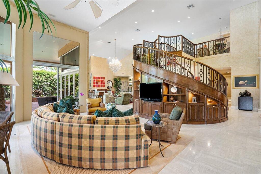 FRENCHMANS CREEK PAR E-2 - Residential