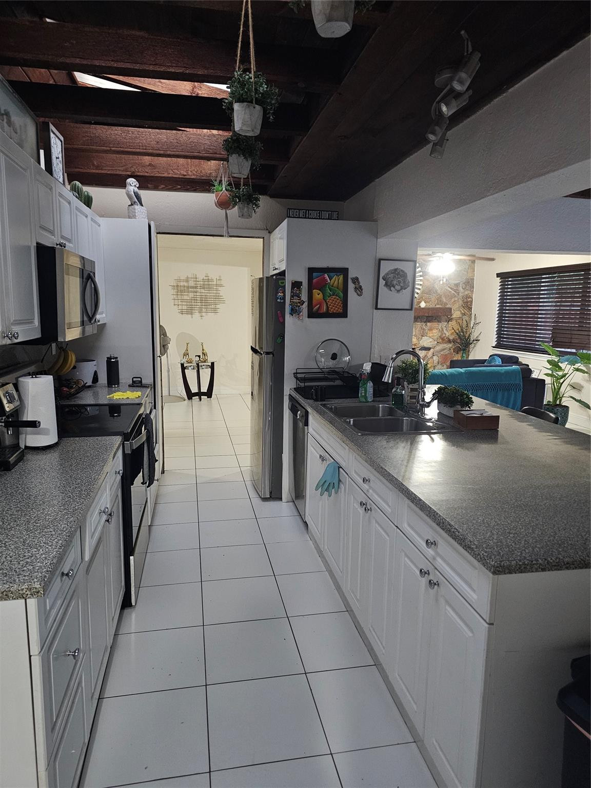 Riverland Village Sec One - Residential Lease