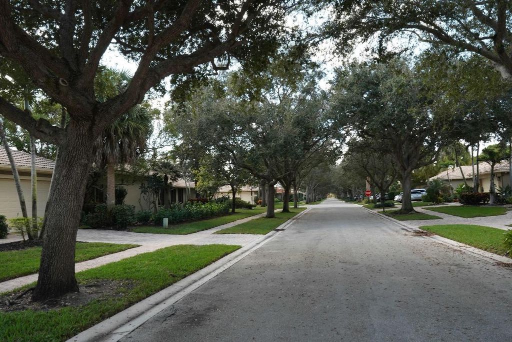 Photo of 7518 Via Grande, Boynton Beach, FL 33437 (MLS # R11155646)