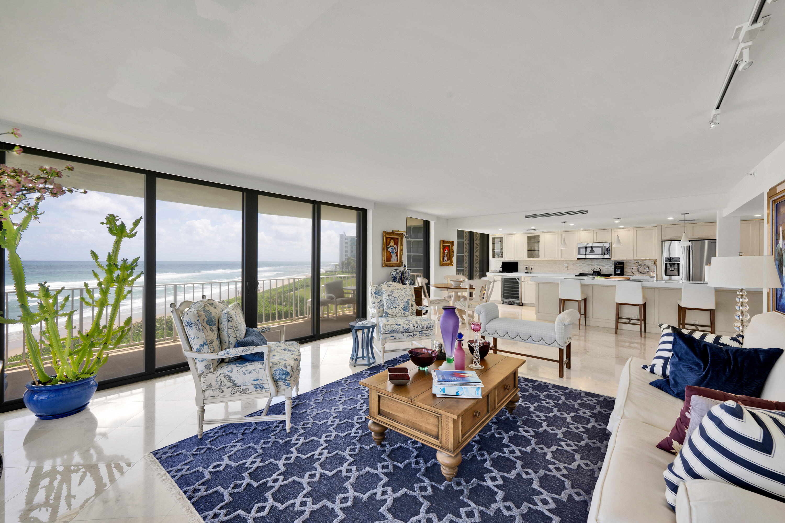 3400 S Ocean Boulevard 3eii