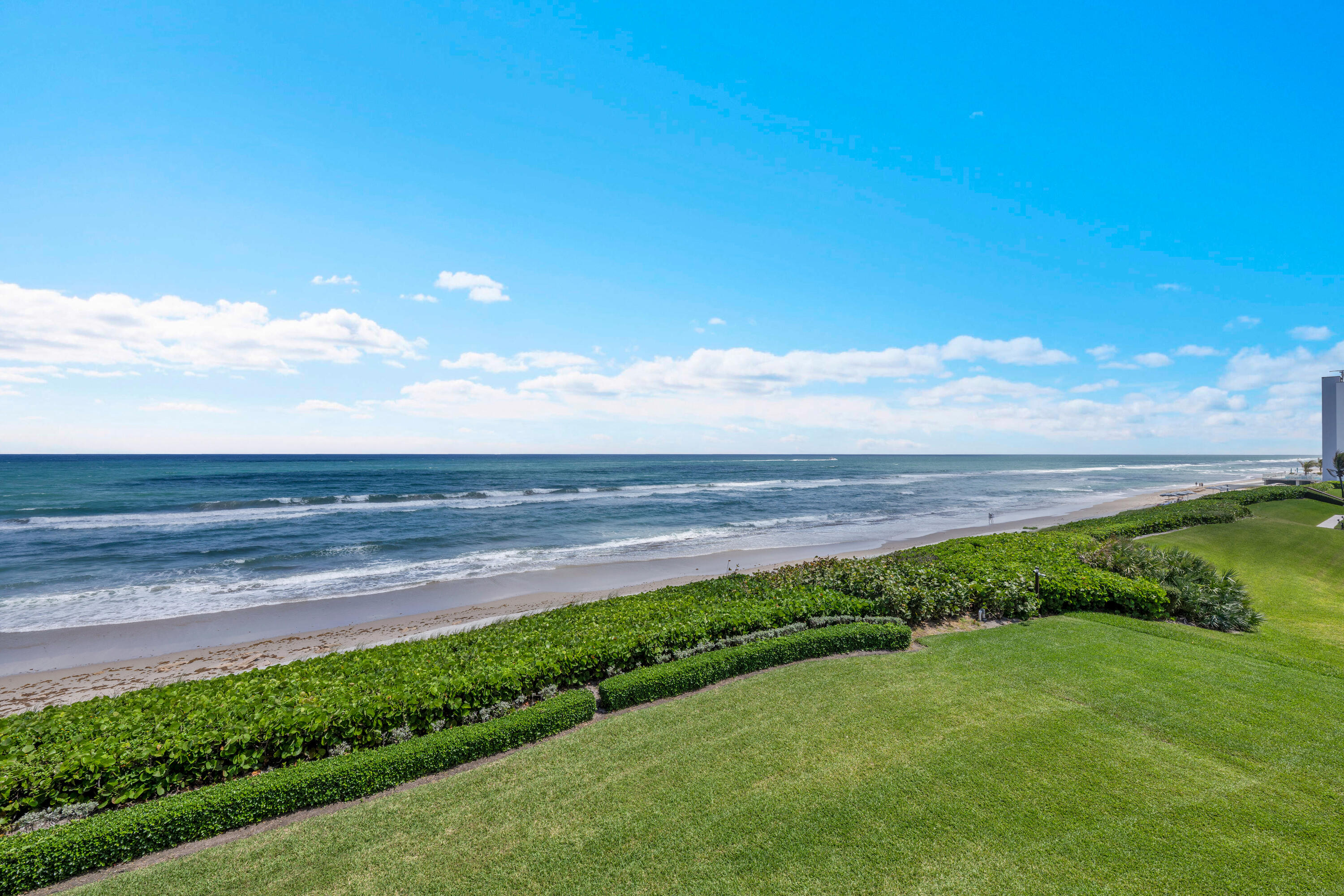 Atriums of Palm Beach - Residential