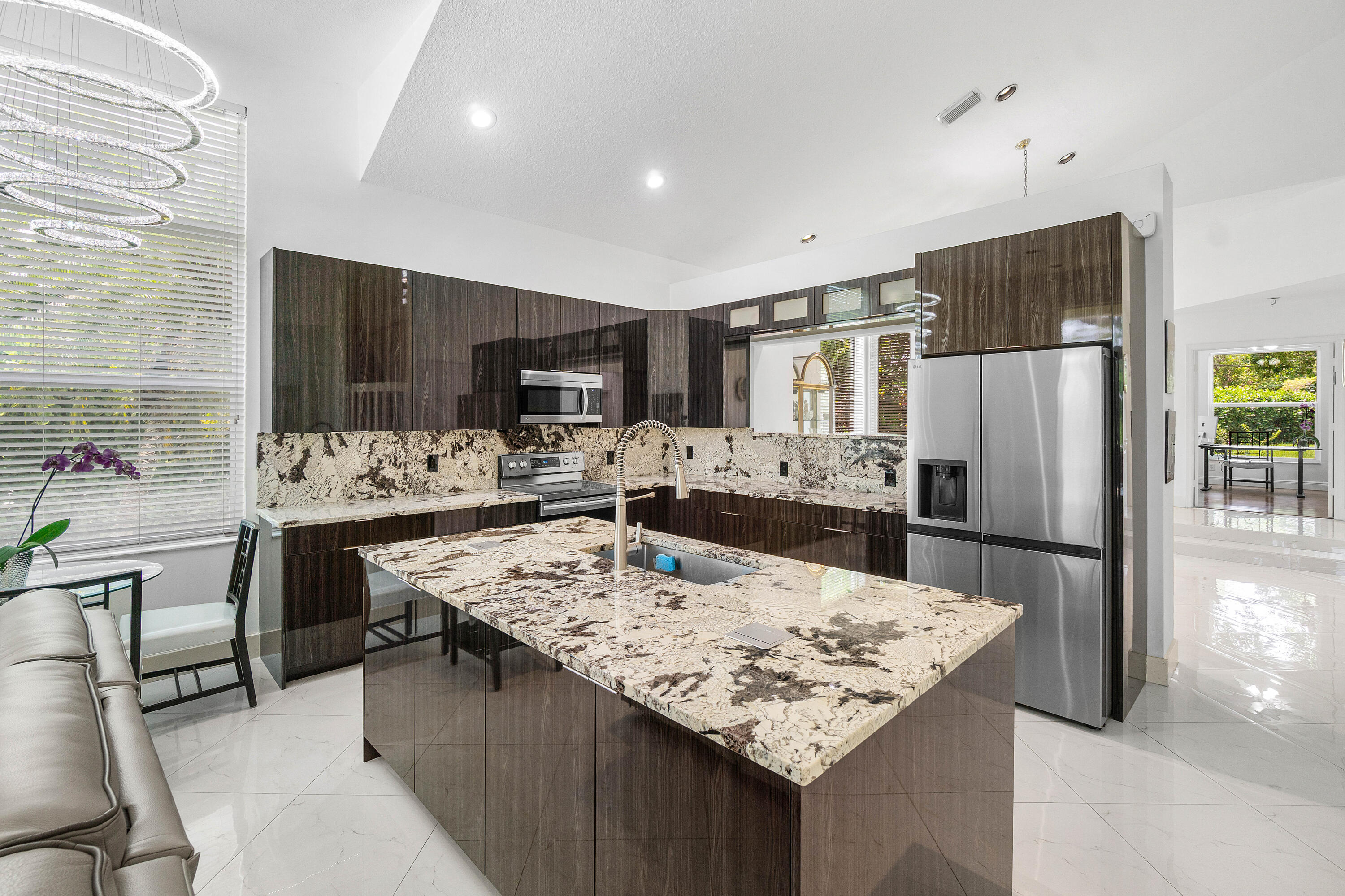 CYPRESS CAY - Residential Lease