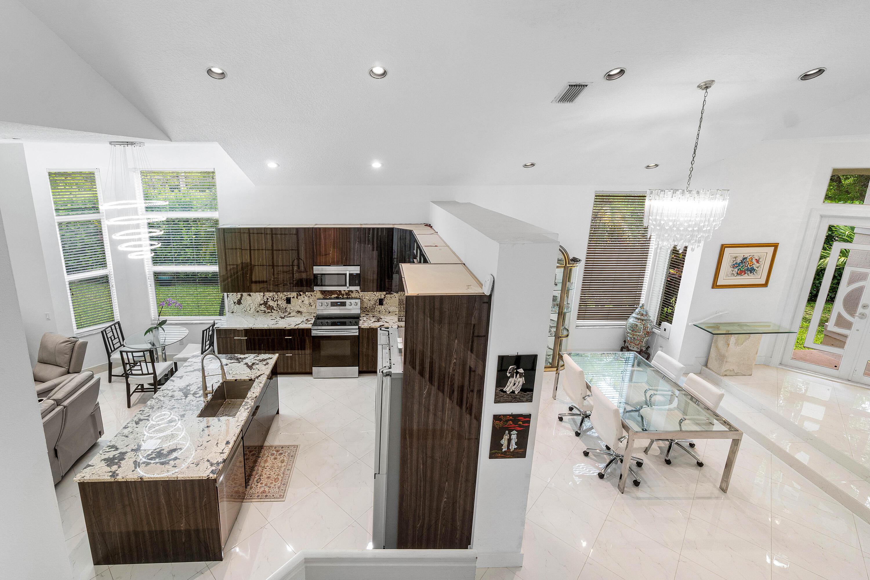 CYPRESS CAY - Residential Lease