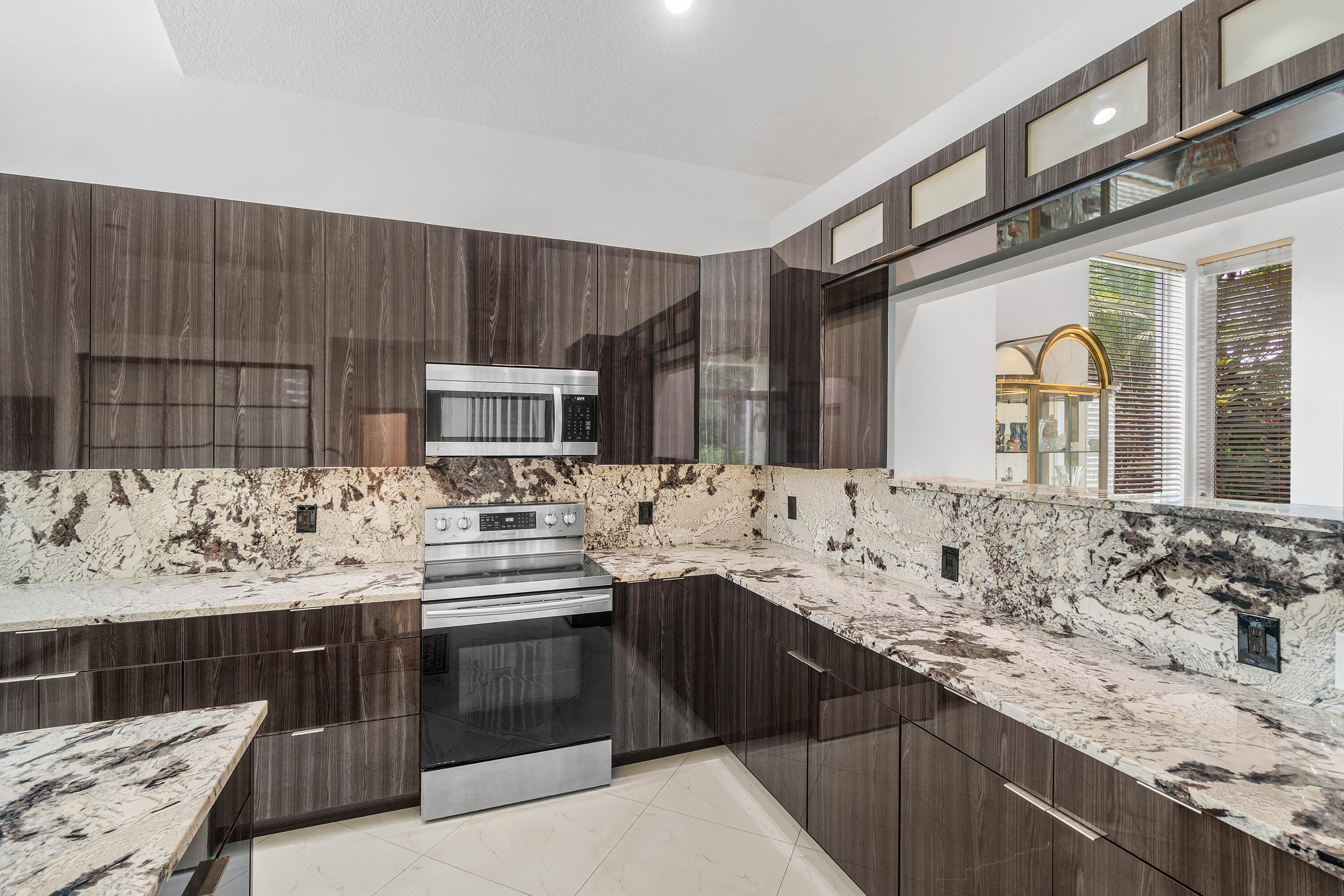CYPRESS CAY - Residential Lease