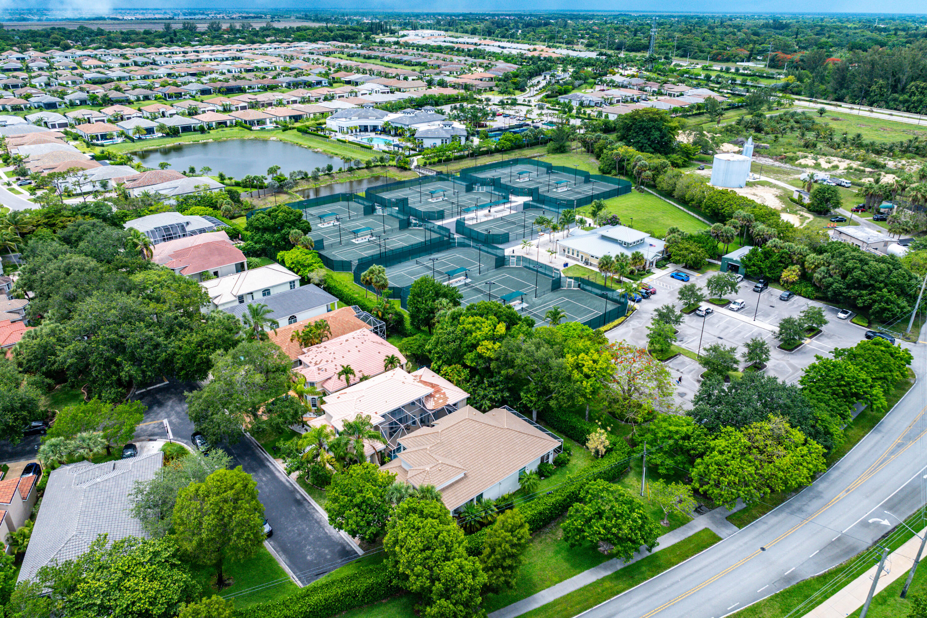 CYPRESS CAY - Residential Lease