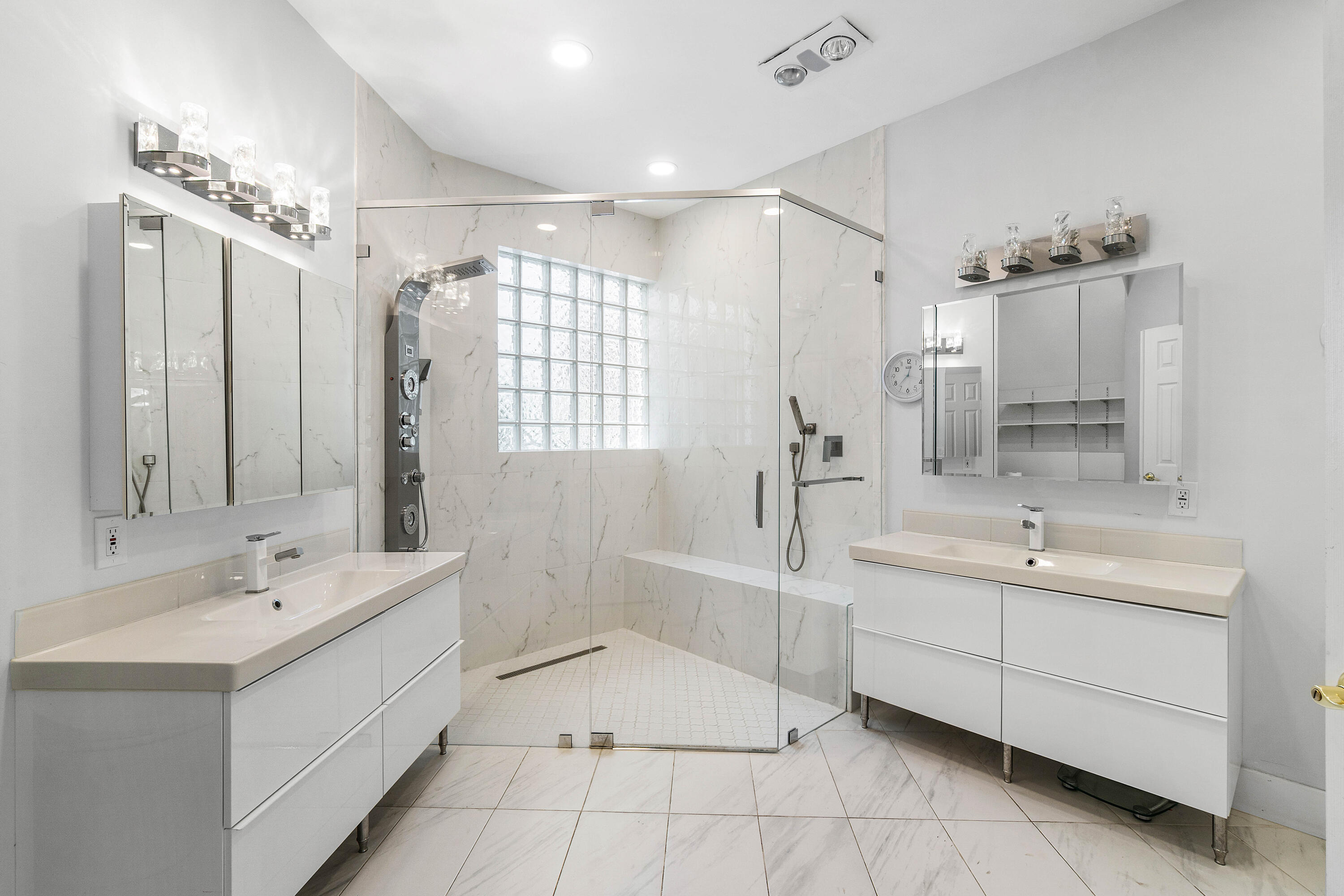CYPRESS CAY - Residential Lease