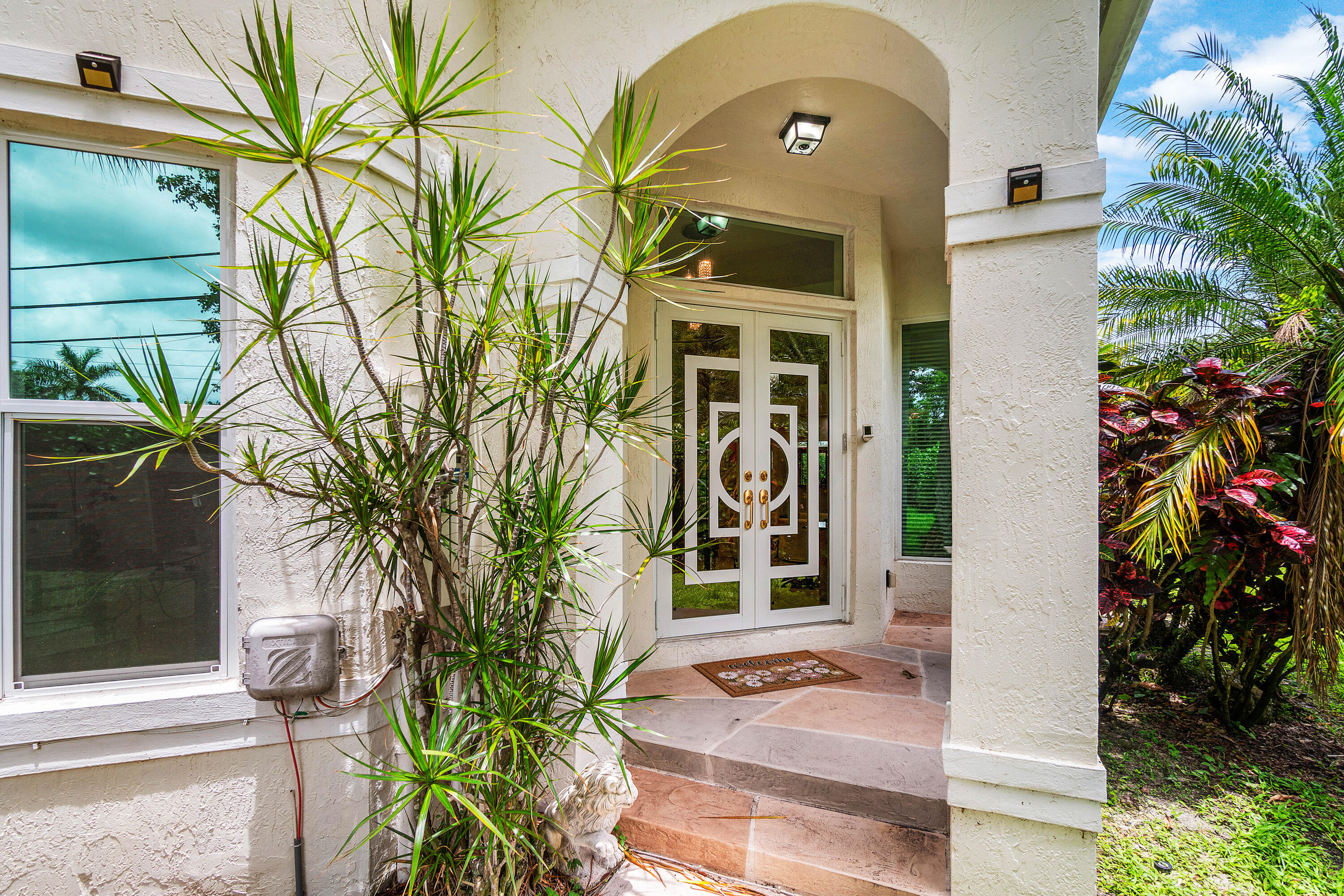 CYPRESS CAY - Residential Lease