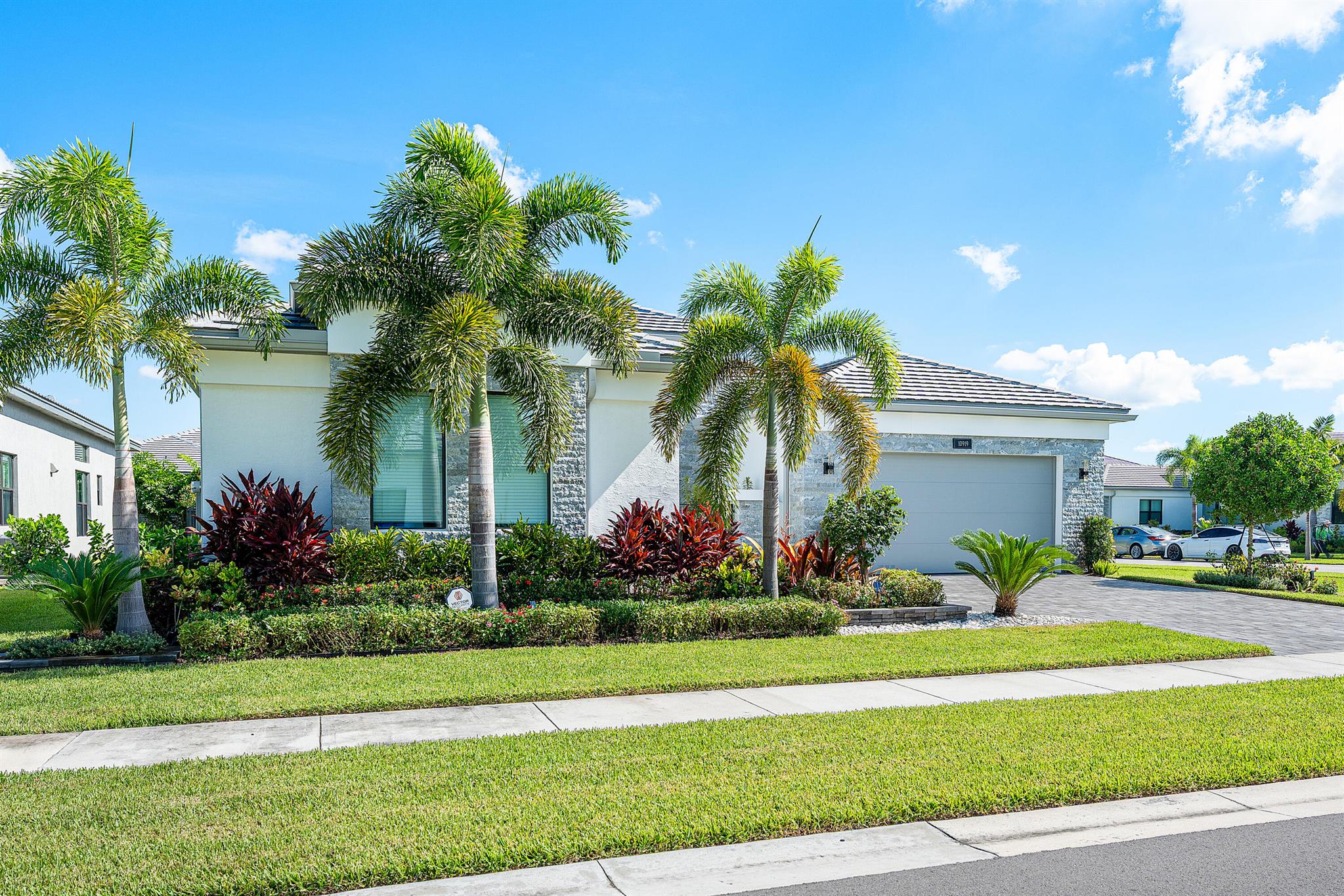 10919 Glen Orchard Lane