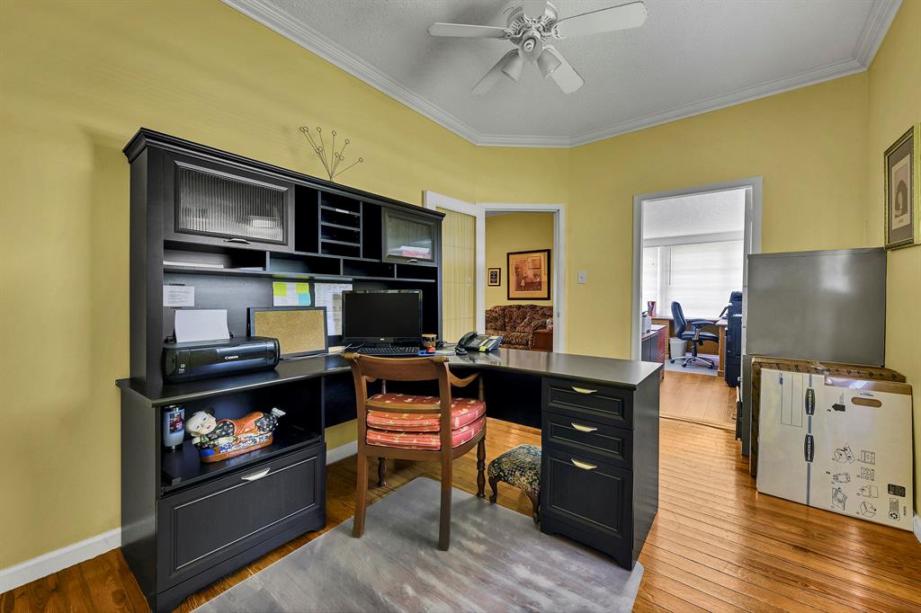 METCALFS - Commercial Sale