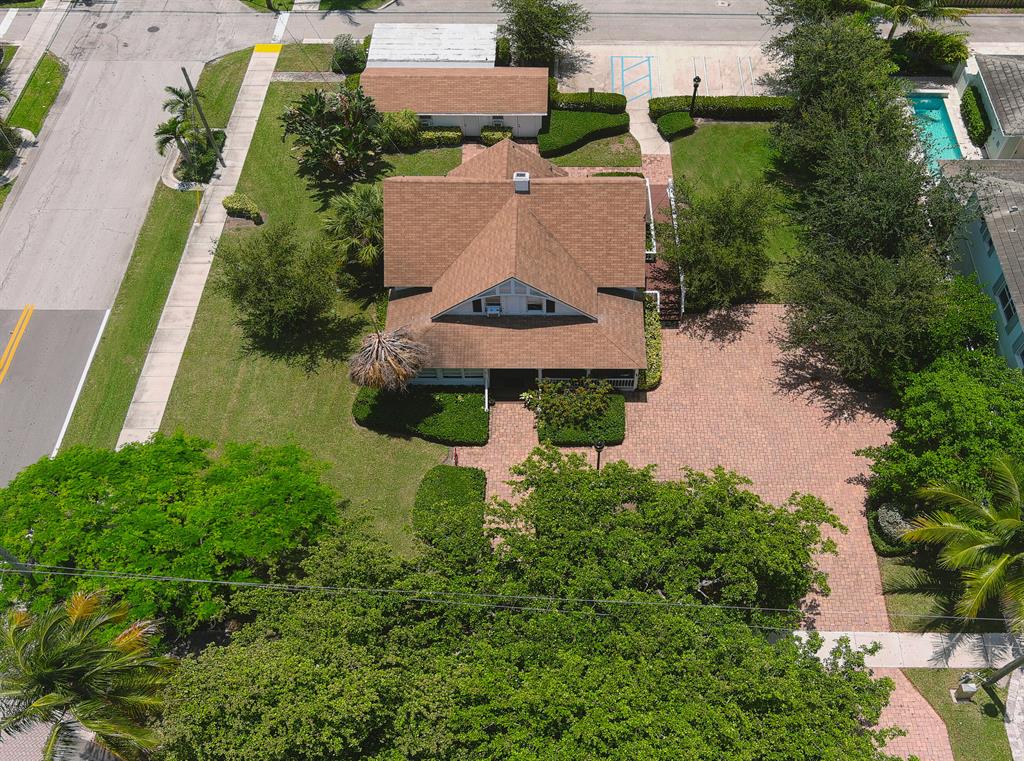 METCALFS - Commercial Sale