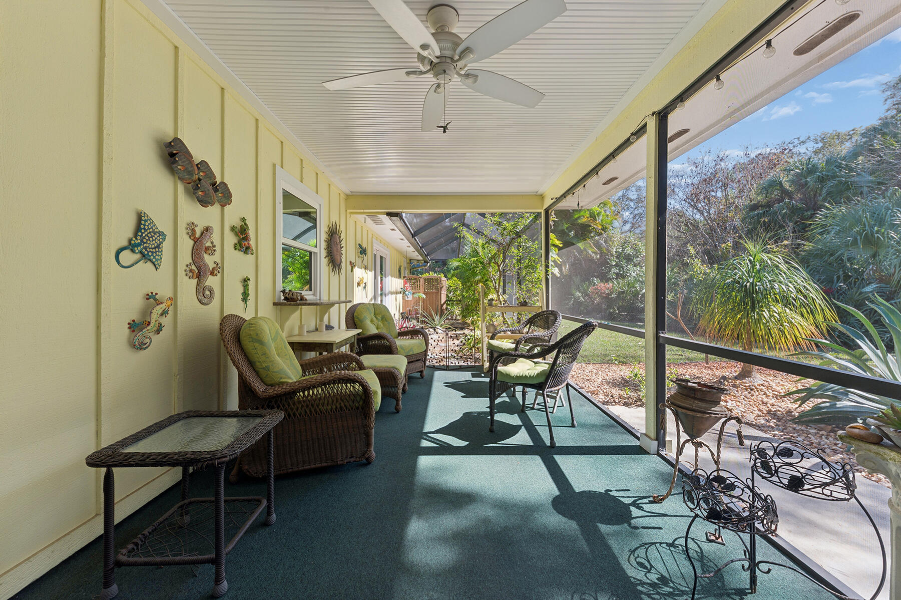 PAPAYA VILLAGE, HOBE HILLS - Residential