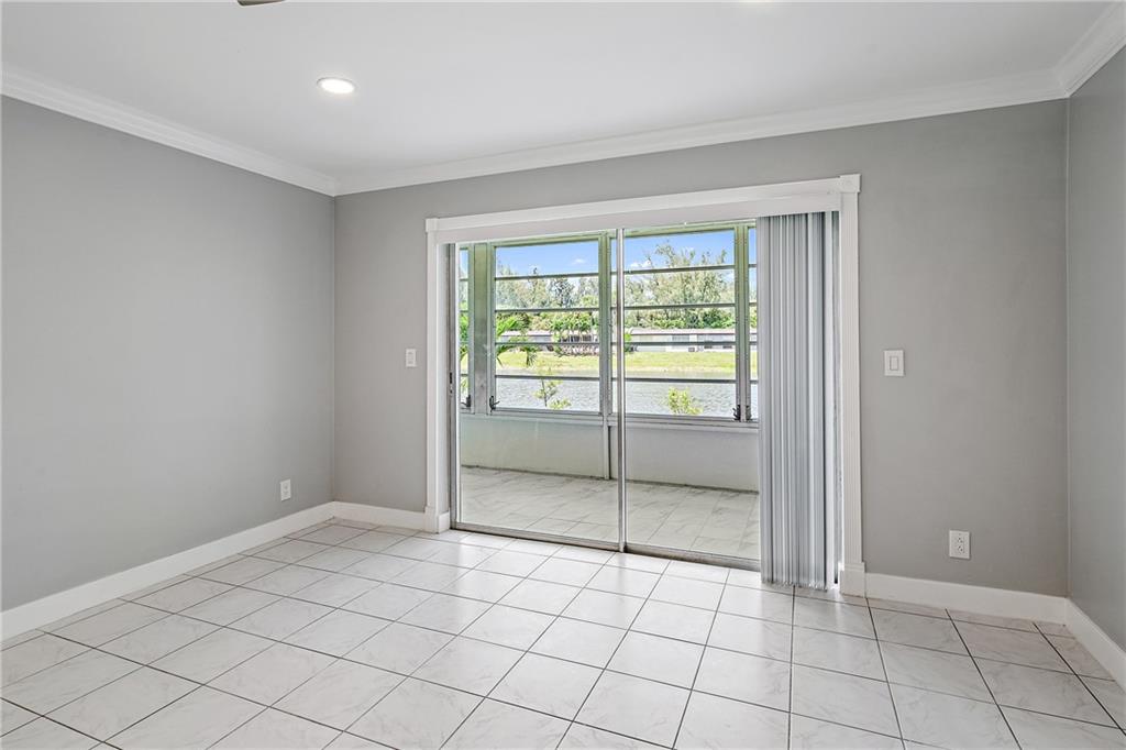 GOLDEN LAKES VILLAGE - Residential