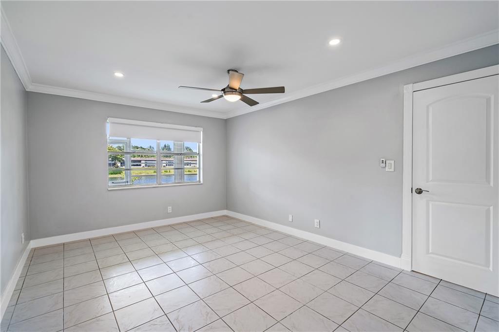 GOLDEN LAKES VILLAGE - Residential