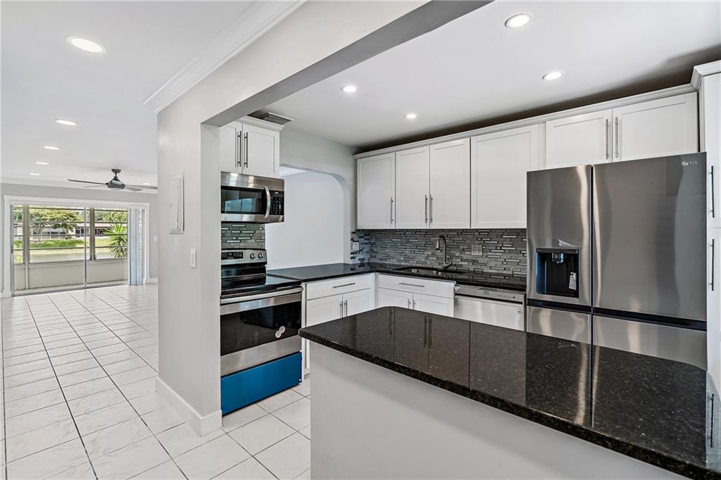 GOLDEN LAKES VILLAGE - Residential