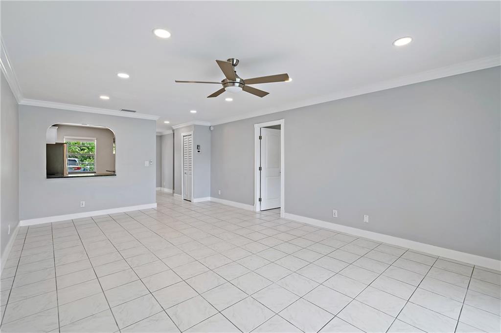 GOLDEN LAKES VILLAGE - Residential