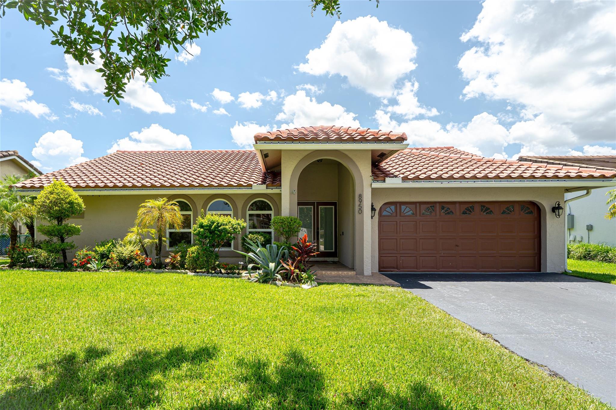 Beautifully remodeled waterfront screened-in pool home with all the bells & whistles!! Brand new roof!!! Vaulted ceilings, gorgeous open kitchen with stone & SS apps. Primary suite has custom closet, separate spa- shower & jetted tub. Windows are hurricane impact, seller is in process of making entire home ready for entire credit for insurance for your buyer., fenced yard, perfect for small children and/or pets. Great school district. & walk to local park.....................just waiting for your buyer to fall in love!!!!!