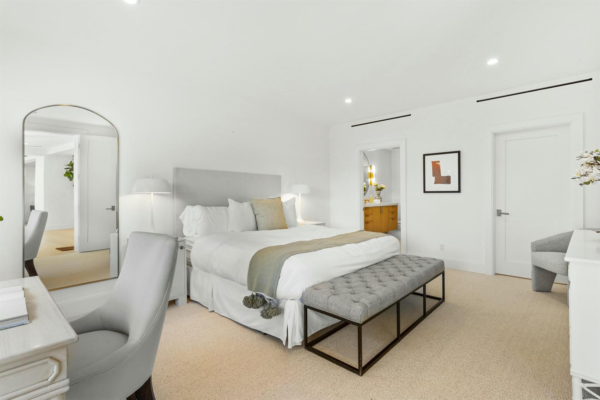 THREE HUNDRED OCEAN BLVD - Residential