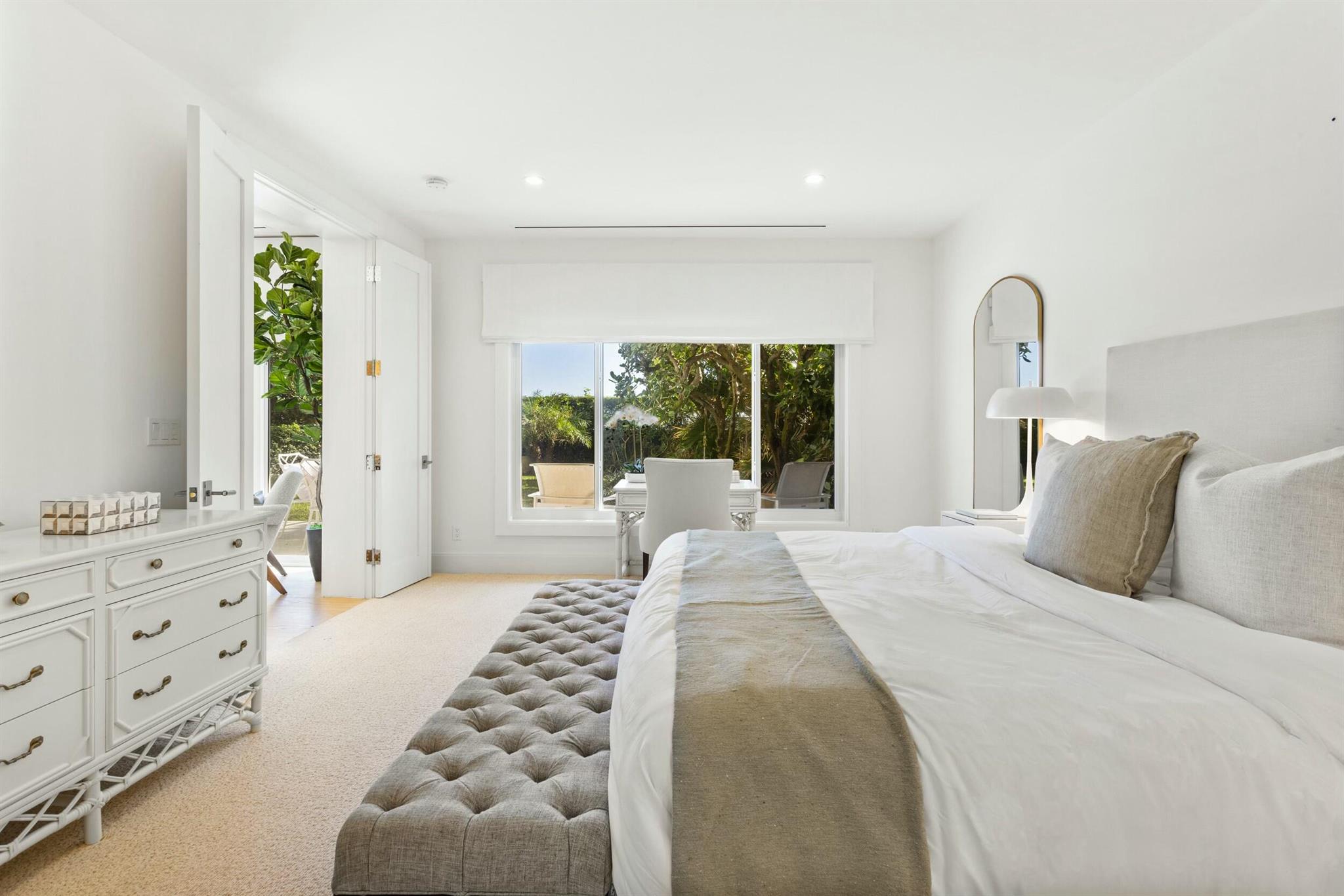 THREE HUNDRED OCEAN BLVD - Residential