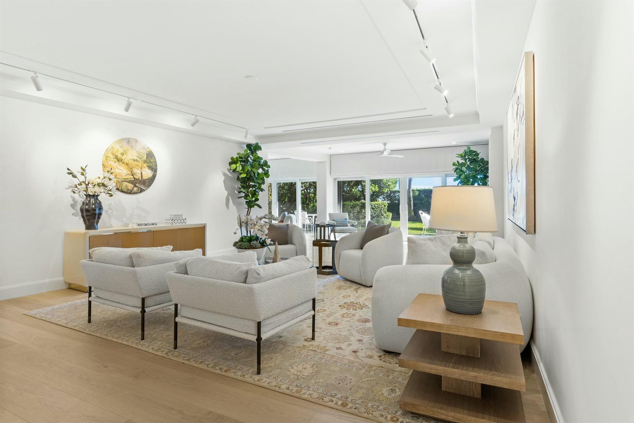 THREE HUNDRED OCEAN BLVD - Residential