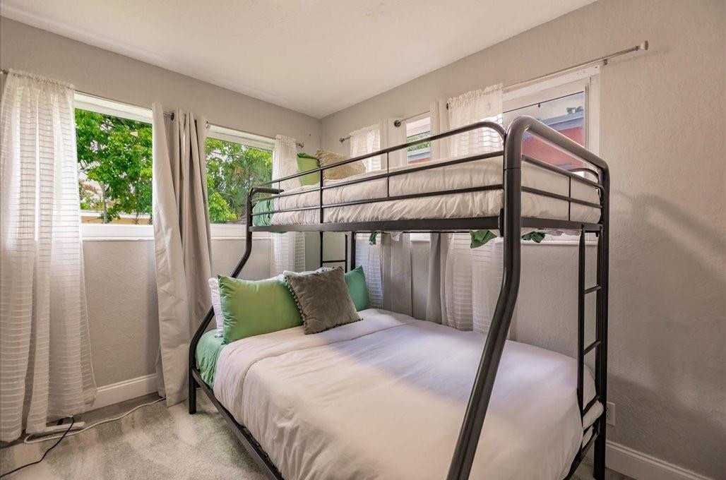 College Tr 2nd Add 19-19 - Residential Lease