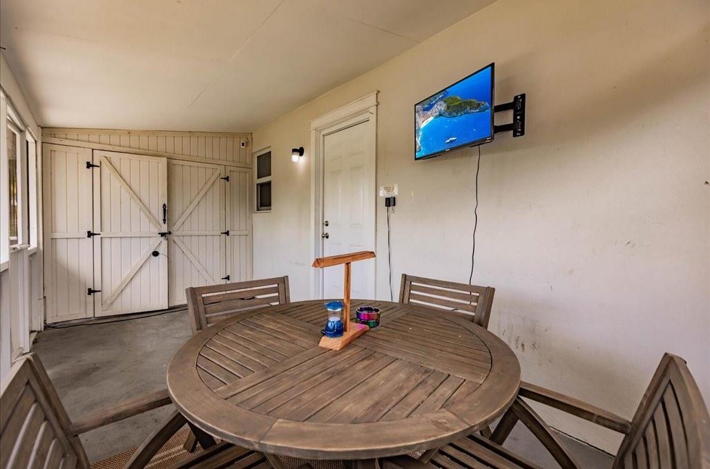 College Tr 2nd Add 19-19 - Residential Lease