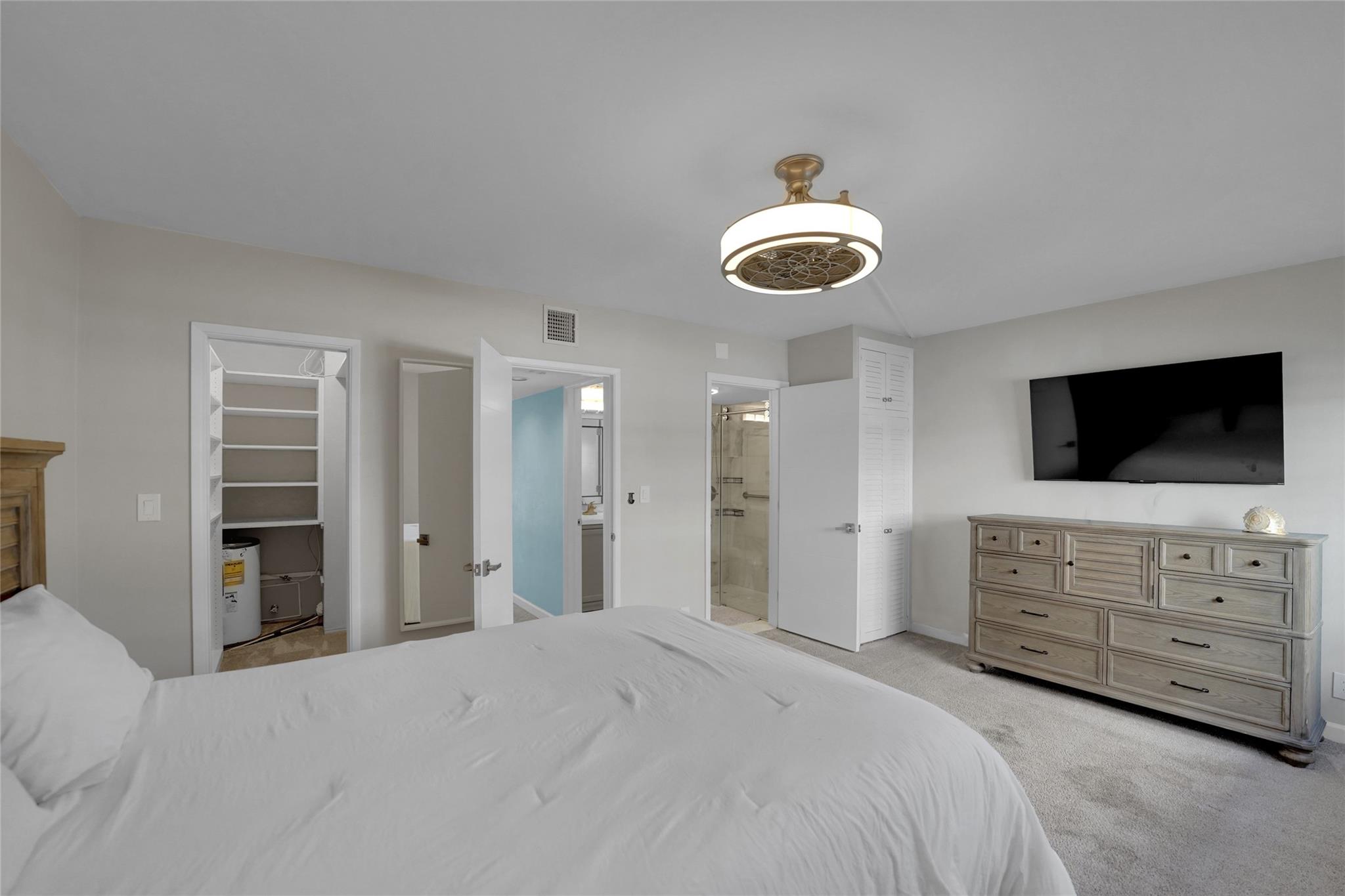 Villa Sorrento - Residential