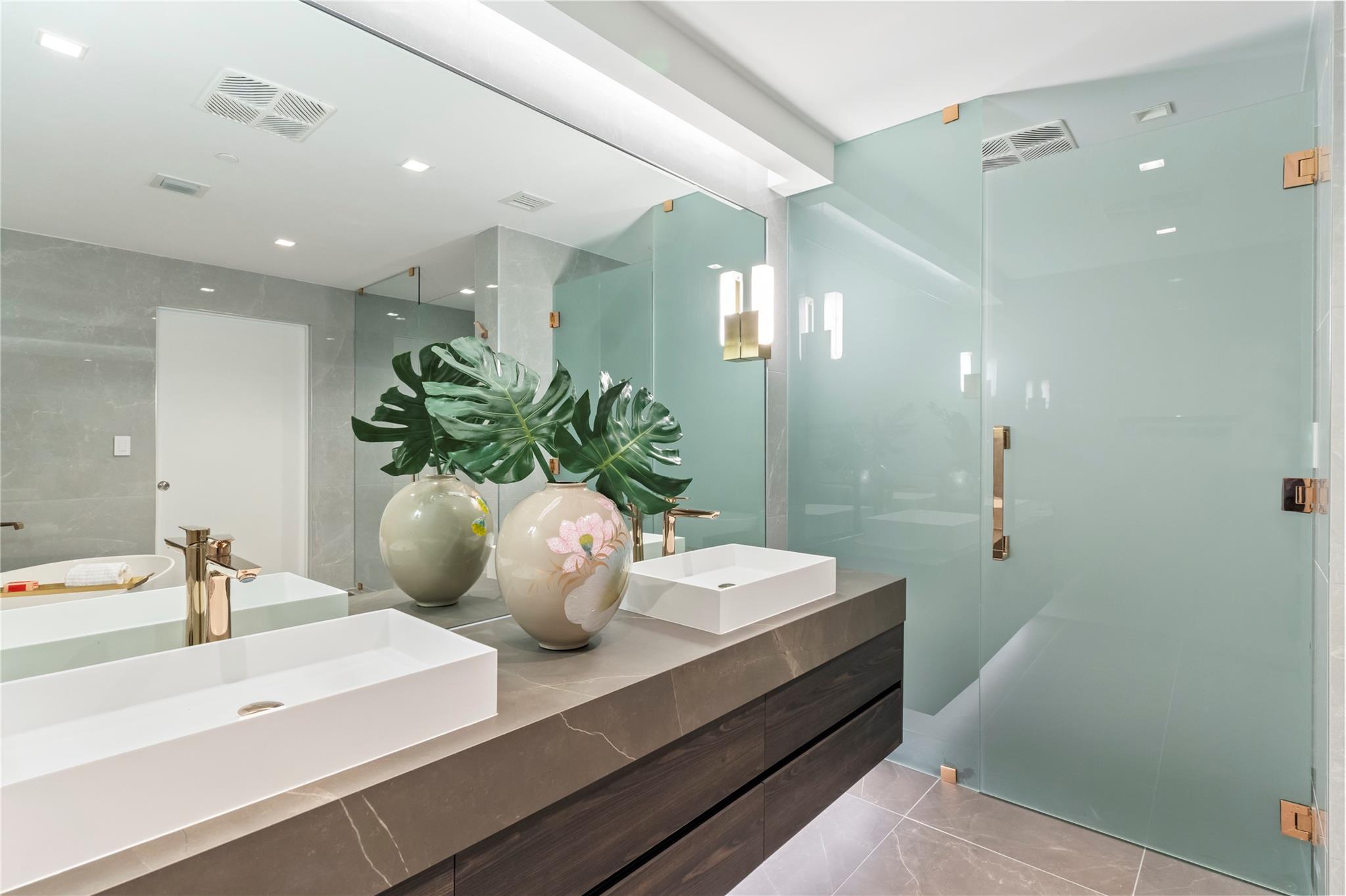 Solemar Beach Condo - Residential