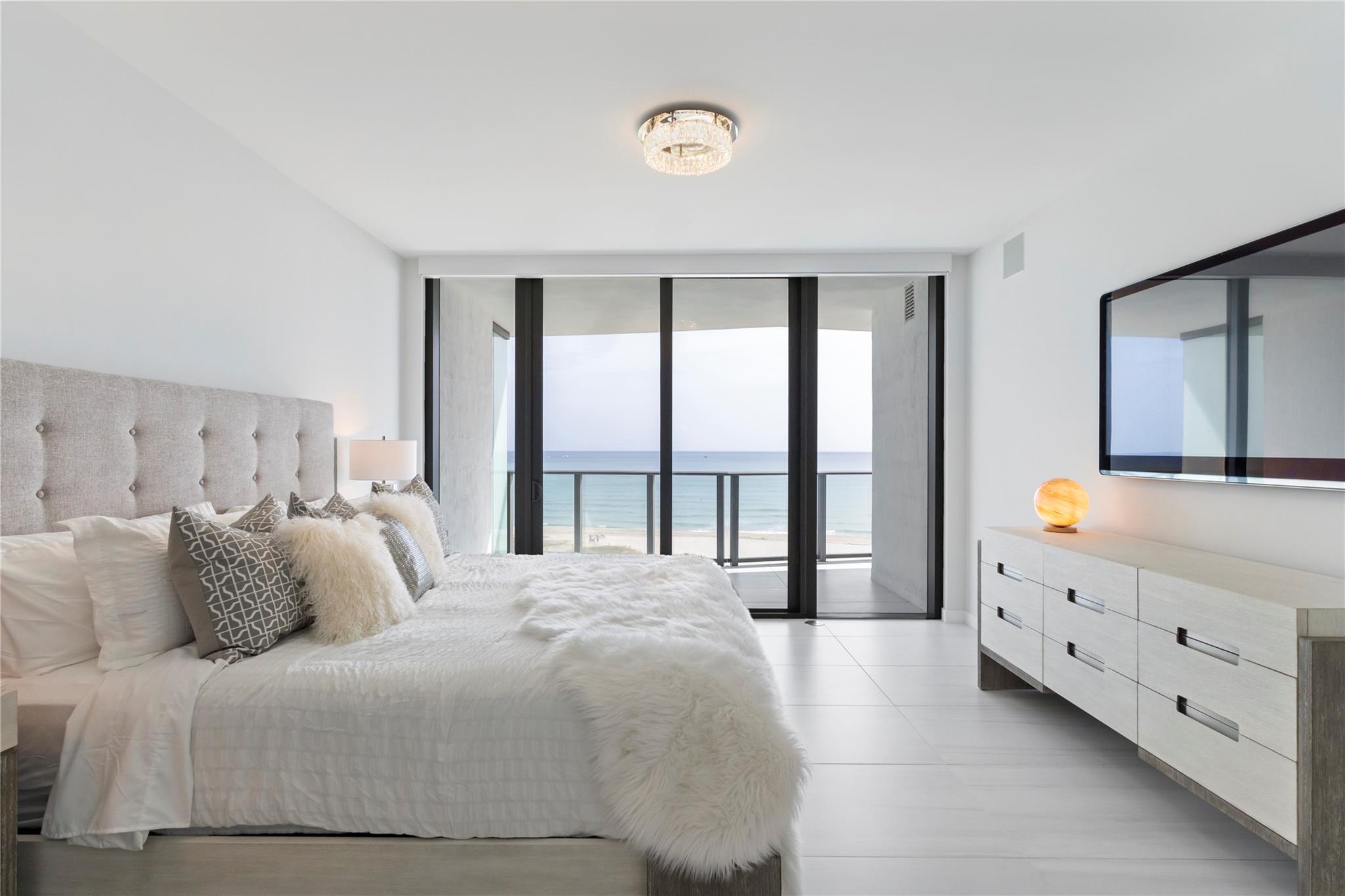 Solemar Beach Condo - Residential