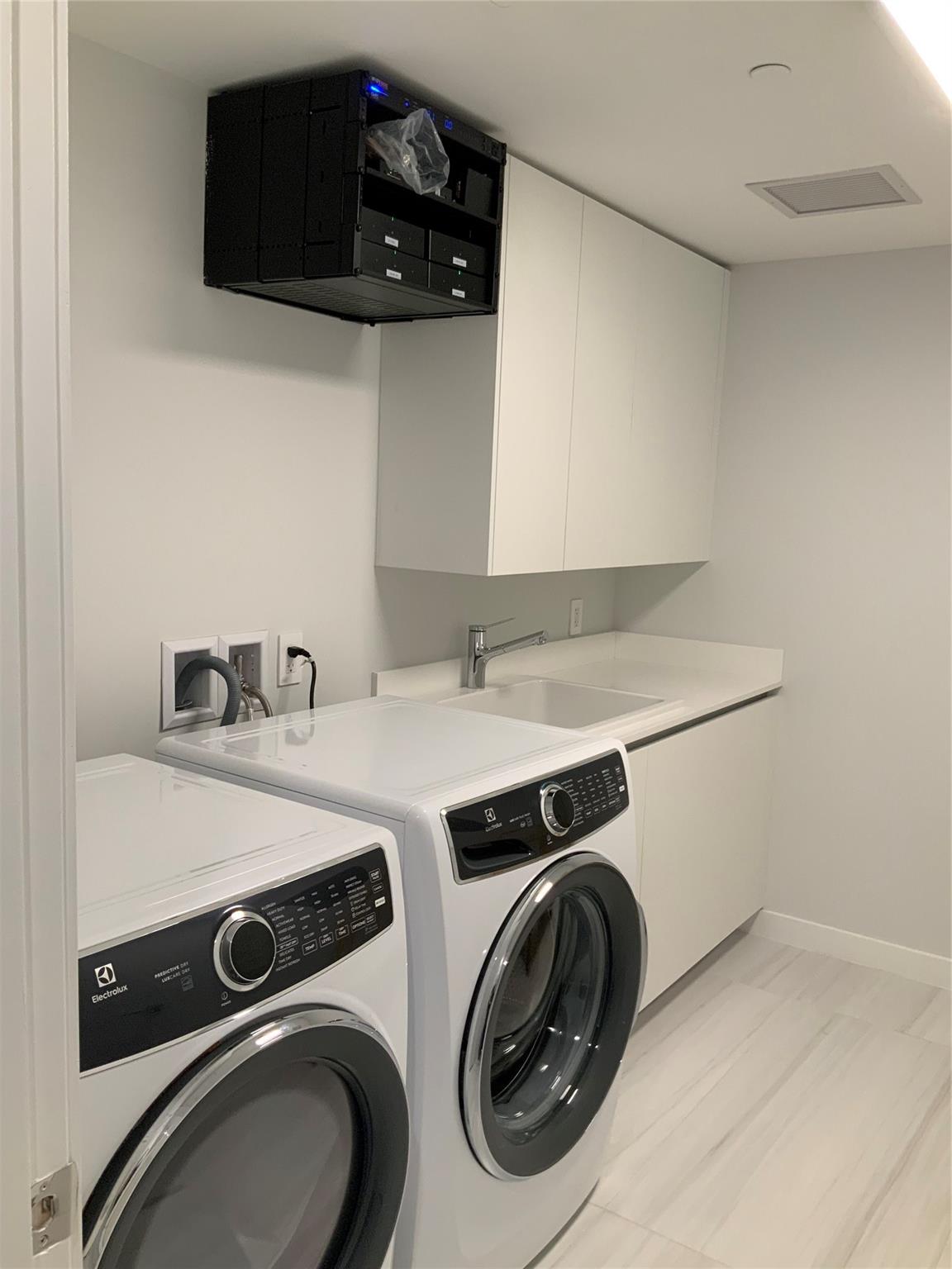 Solemar Beach Condo - Residential