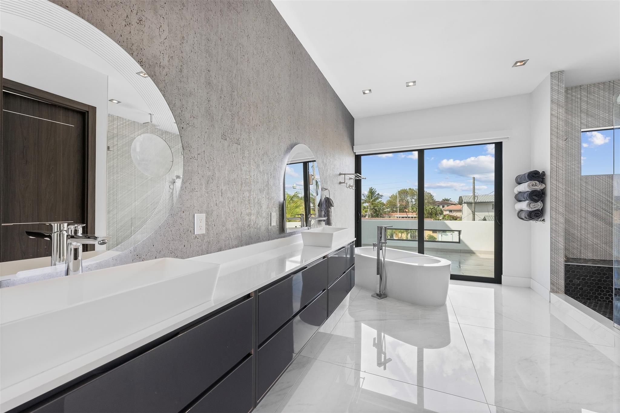 Lighthouse Point - Residential