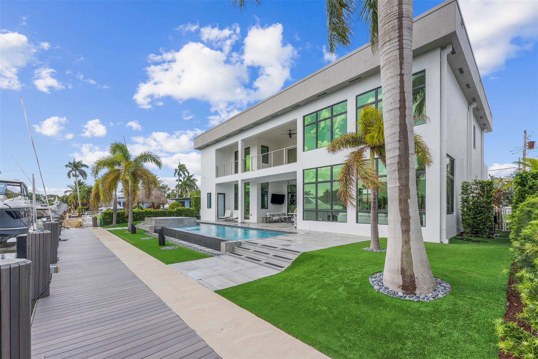 Lighthouse Point - Residential