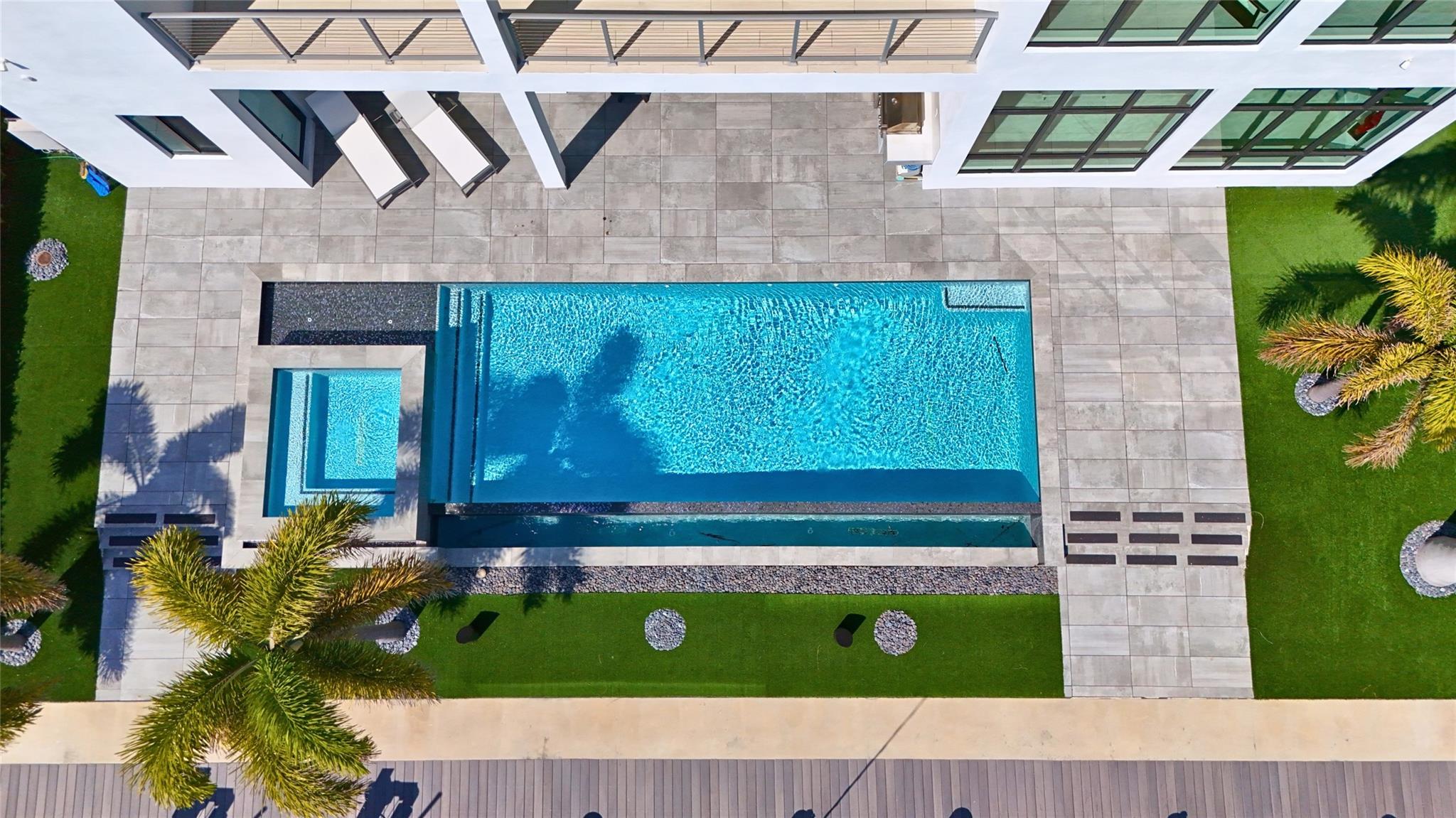 Lighthouse Point - Residential