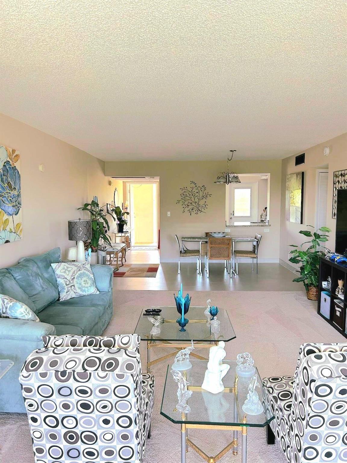 PALM-AIRE COUNTRY CLUB - Residential Lease