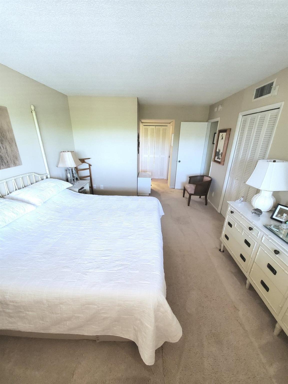 PALM-AIRE COUNTRY CLUB - Residential Lease